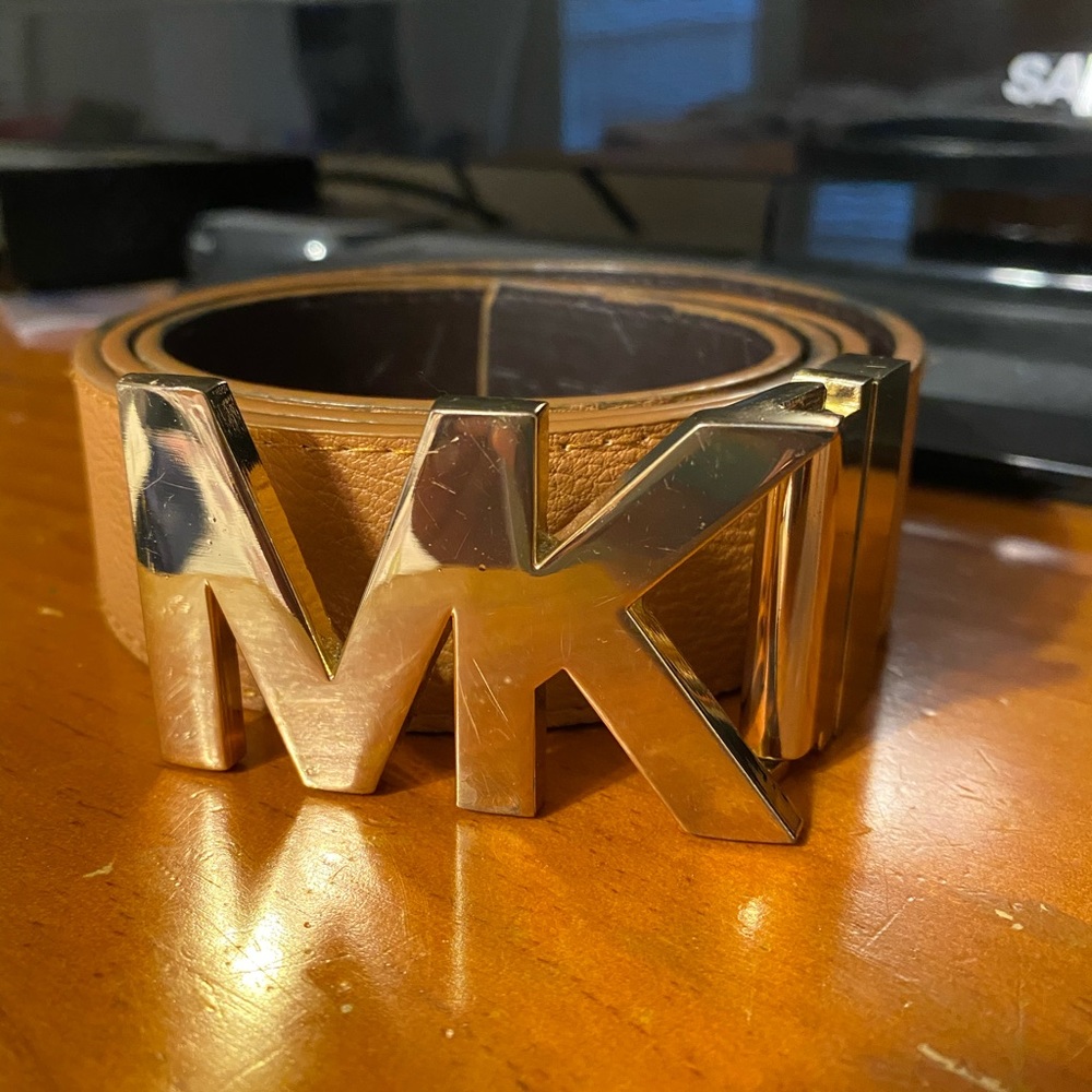 Michael Kors Reversible Belt!